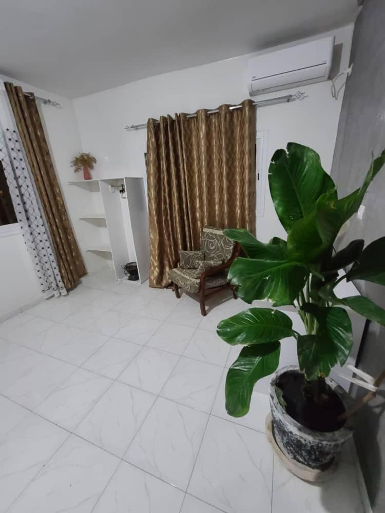 Keur Manga Apartment โซโมน ภายนอก รูปภาพ